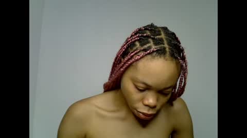 Snapshot of juicy_slut0 chatting on July 8, 2026, 6:51 am Champaign online show from July 8, 2026, 6:51 am
