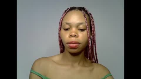 Snapshot of juicy_slut0 chatting on July 17, 2026, 6:42 am Champaign online show from July 17, 2026, 6:42 am