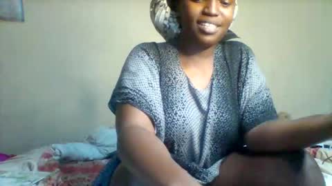 Snapshot of juicyicequeen chatting on November 10, 2025, 2:05 pm juicyicequeen online show from November 10, 2025, 2:05 pm