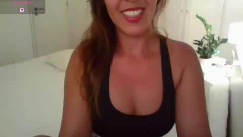 Juju online show from May 2, 2026, 2:05 am