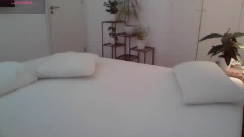 Juju online show from May 5, 2026, 12:13 pm