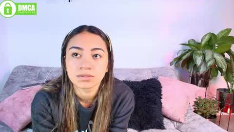 Jules and Gia online show from June 30, 2026, 2:40 pm