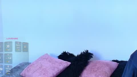Jules and Gia online show from July 25, 2026, 9:18 am