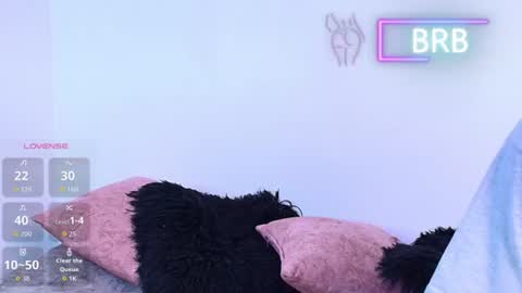 Jules and Gia online show from August 3, 2026, 9:37 am