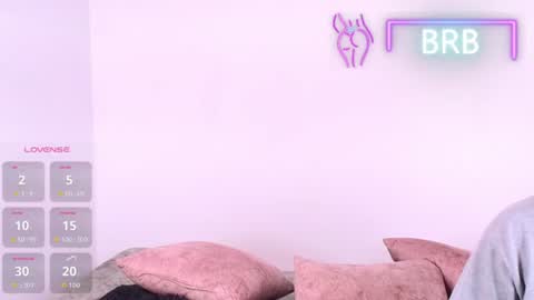 Jules and Gia online show from August 4, 2026, 9:45 am
