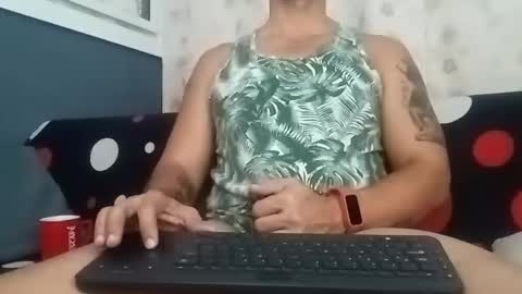 Snapshot of juleslake2 chatting on October 27, 2025, 11:36 am juleslake2 online show from October 27, 2025, 11:36 am