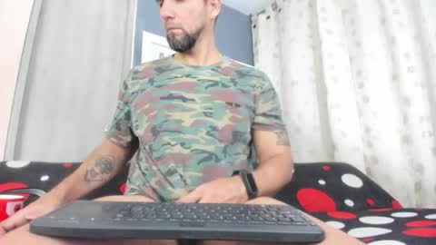 juleslake2 online show from May 24, 2026, 12:21 pm