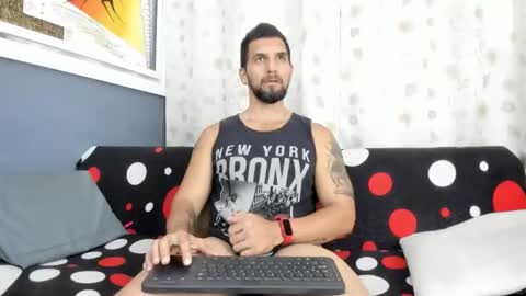 Jules online show from October 30, 2025, 5:35 pm