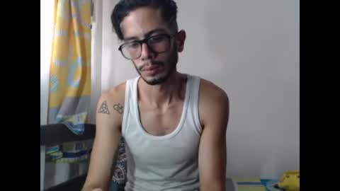 Julfigo online show from March 10, 2025, 6:45 pm