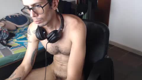 Julfigo online show from July 28, 2026, 6:20 pm