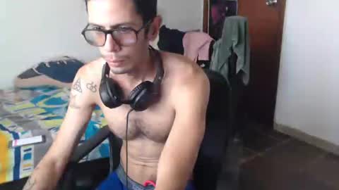 Julfigo online show from July 29, 2026, 5:33 pm