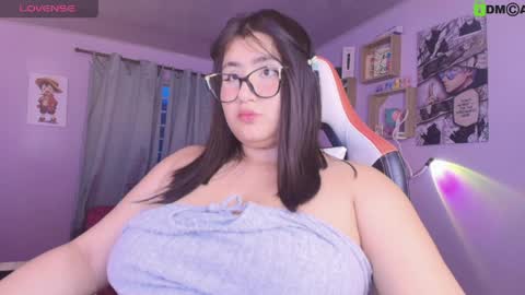 Snapshot of juli_1213 chatting on May 29, 2026, 11:03 pm Juliana online show from May 29, 2026, 11:03 pm