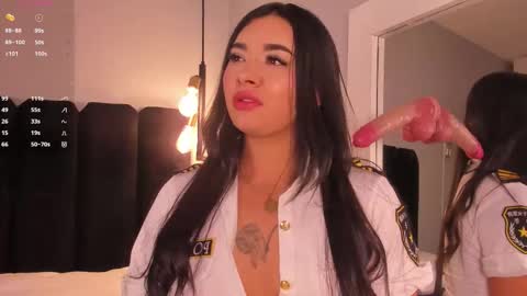 Snapshot of juli_casanova chatting on September 23, 2025, 11:02 am juli_casanova online show from September 23, 2025, 11:02 am