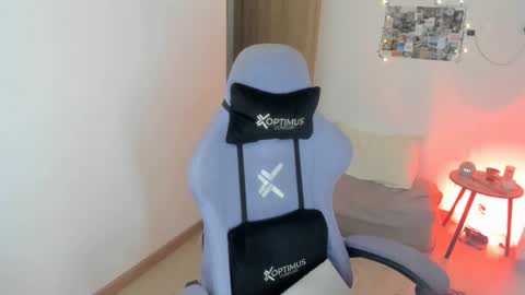 Snapshot of juli_santos_22 chatting on November 27, 2025, 2:24 am juli_santos_22 online show from November 27, 2025, 2:24 am