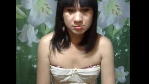 JULIA online show from April 24, 2026, 4:53 pm