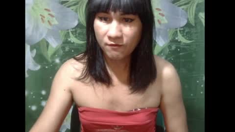 JULIA online show from April 29, 2026, 6:14 pm