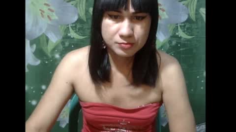JULIA online show from May 3, 2026, 3:51 pm