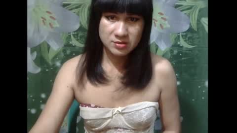Snapshot of julia111987 chatting on June 27, 2026, 1:39 pm JULIA online show from June 27, 2026, 1:39 pm