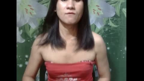 Snapshot of julia111987 chatting on June 28, 2026, 1:28 pm JULIA online show from June 28, 2026, 1:28 pm