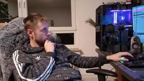 Snapshot of julia_official chatting on January 18, 2026, 8:56 pm julia_official online show from January 18, 2026, 8:56 pm