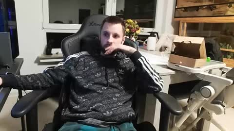 Snapshot of julia_official chatting on March 16, 2026, 11:20 pm julia_official online show from March 16, 2026, 11:20 pm