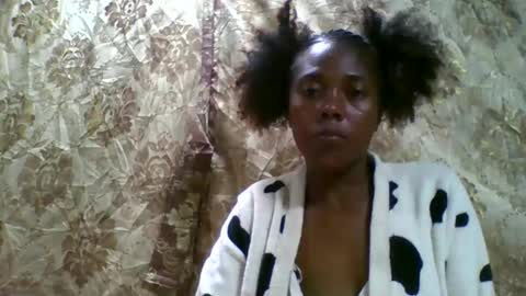 Snapshot of juliaaldy chatting on May 31, 2026, 6:09 pm juliaaldy online show from May 31, 2026, 6:09 pm