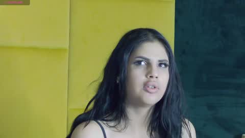 Snapshot of juliaharveyy chatting on January 20, 2025, 5:26 am Julia online show from January 20, 2025, 5:26 am