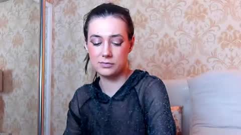 Snapshot of juliahunts chatting on July 30, 2026, 1:43 pm JuliaHunt online show from July 30, 2026, 1:43 pm
