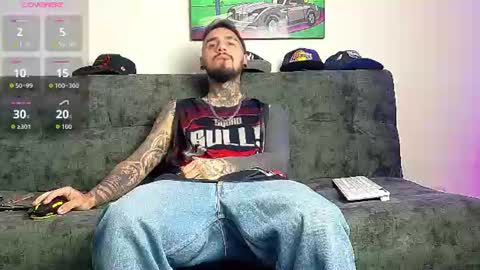 Snapshot of julian_tattoo chatting on July 11, 2026, 7:27 pm Julian independent model online show from July 11, 2026, 7:27 pm