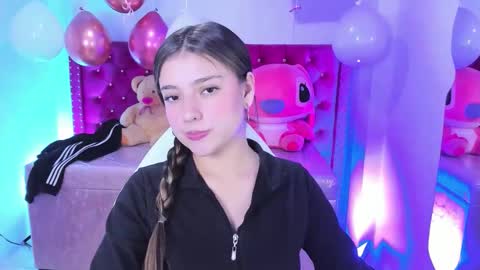 juliana_diamond_ online show from March 20, 2026, 3:22 am