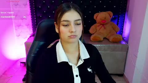 juliana_diamond_ online show from July 15, 2026, 3:12 am