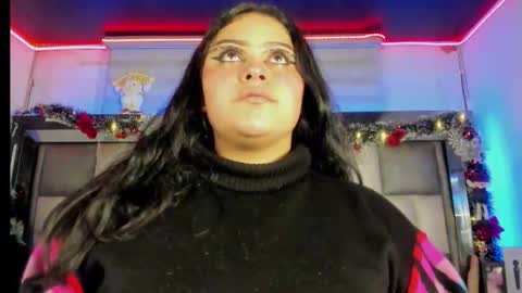 juliana_js_ online show from December 23, 2025, 4:10 am