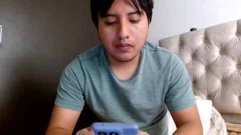 Julian online show from May 3, 2026, 4:35 pm