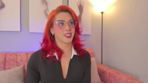 Juliana online show from September 18, 2025, 11:45 am