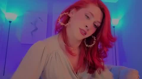 Juliana online show from December 3, 2025, 12:51 am