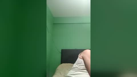juliano_2020 online show from June 29, 2026, 7:25 pm