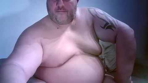 Juliano online show from October 19, 2025, 1:56 pm