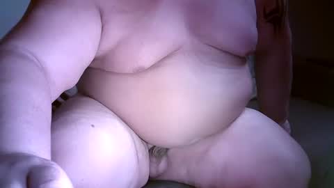 Juliano online show from November 17, 2025, 3:01 am