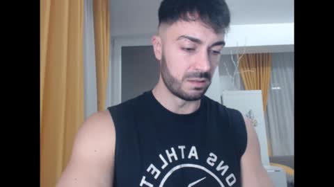 Snapshot of julianroyce chatting on November 21, 2025, 11:25 pm JulianRoyce online show from November 21, 2025, 11:25 pm