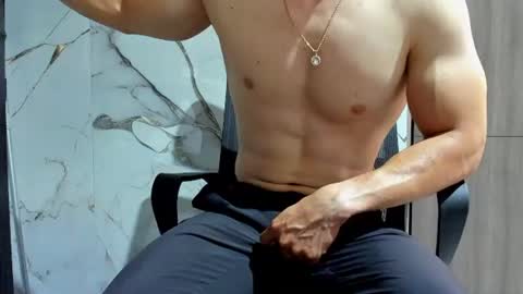Snapshot of juliansexxx16 chatting on June 28, 2026, 12:22 pm Julian online show from June 28, 2026, 12:22 pm