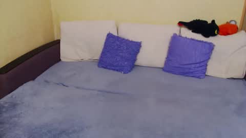 Jul online show from October 22, 2025, 12:27 pm