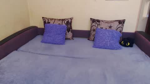 Jul online show from November 22, 2025, 12:04 pm