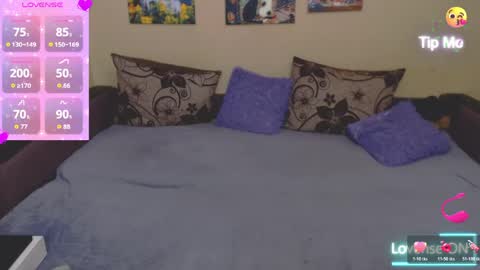 Snapshot of juliasane_ chatting on May 12, 2026, 4:37 pm Jul online show from May 12, 2026, 4:37 pm