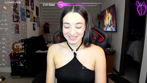 Snapshot of julidavila chatting on February 9, 2025, 1:55 am Jeimy Help me to reach 100 thumbs up online show from February 9, 2025, 1:55 am