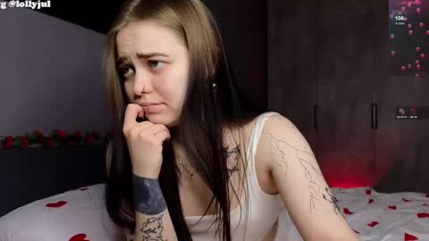 Snapshot of julidropp chatting on February 17, 2025, 5:21 pm julidropp online show from February 17, 2025, 5:21 pm