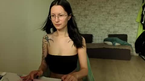 see u next time  1700 UTC 0 3 online show from June 25, 2026, 1:49 am
