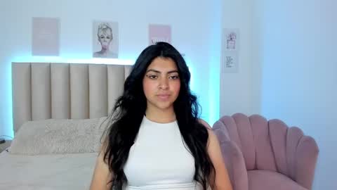 Snapshot of julie_devani chatting on November 18, 2025, 8:24 pm julie_devani online show from November 18, 2025, 8:24 pm