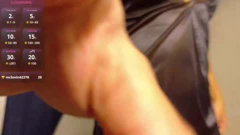 Snapshot of julie_vixen chatting on November 27, 2025, 12:29 pm julie_vixen online show from November 27, 2025, 12:29 pm