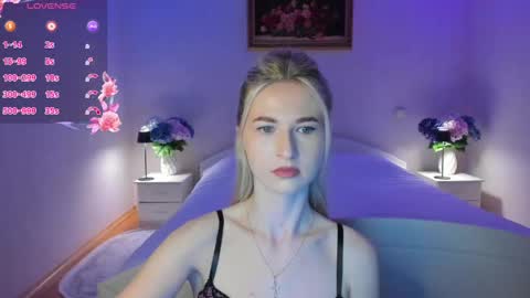 Snapshot of julieblazex chatting on May 29, 2026, 8:18 pm julieblazex online show from May 29, 2026, 8:18 pm