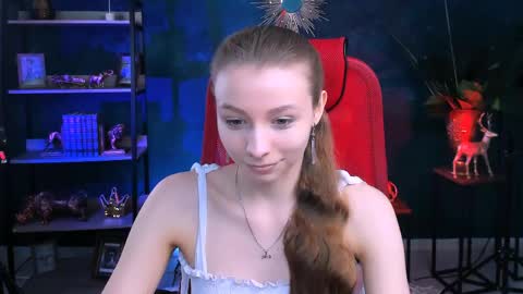 Snapshot of juliedaniel chatting on May 6, 2026, 4:19 am juliedaniel online show from May 6, 2026, 4:19 am